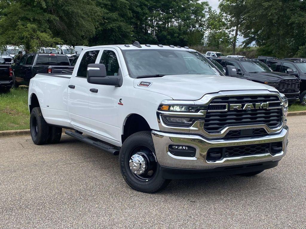 صورة مصغرة 32 لـ 2026 RAM 3500 TRADESMAN