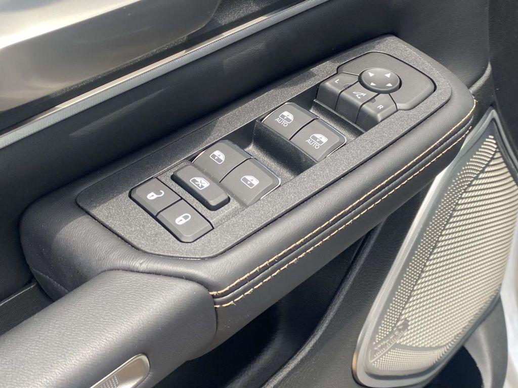 صورة مصغرة 15 لـ 2026 RAM 1500 TUNGSTEN