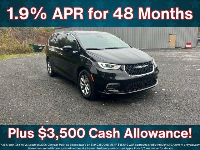 New 2026 Chrysler Pacifica Select