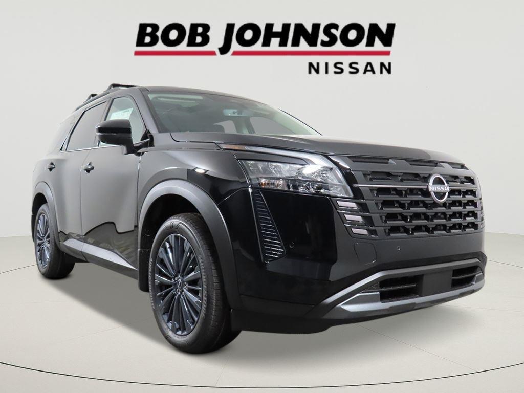 New 2026 Nissan Pathfinder SL