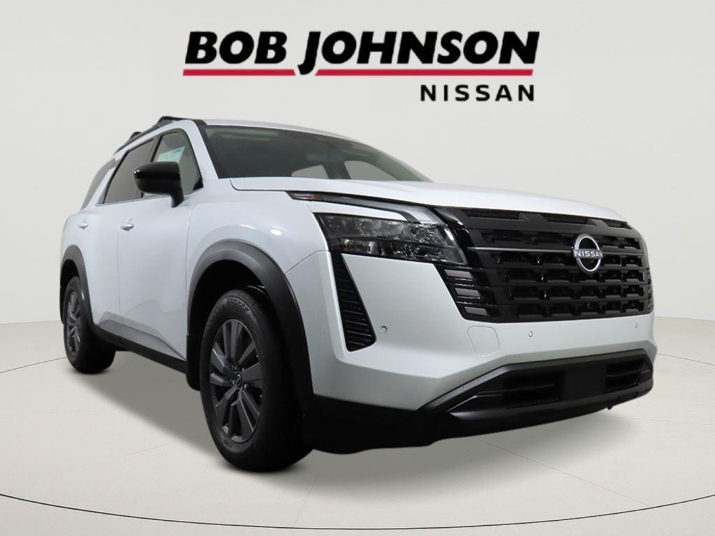 New 2026 Nissan Pathfinder SV