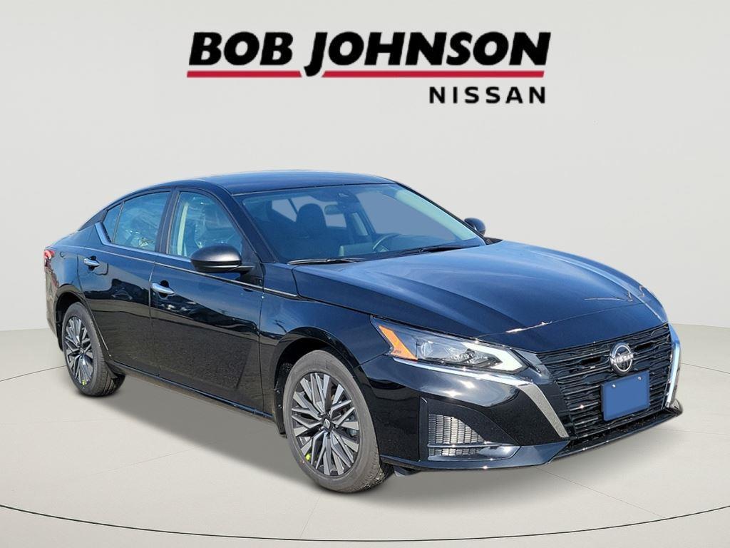 New 2026 Nissan Altima SV AWD