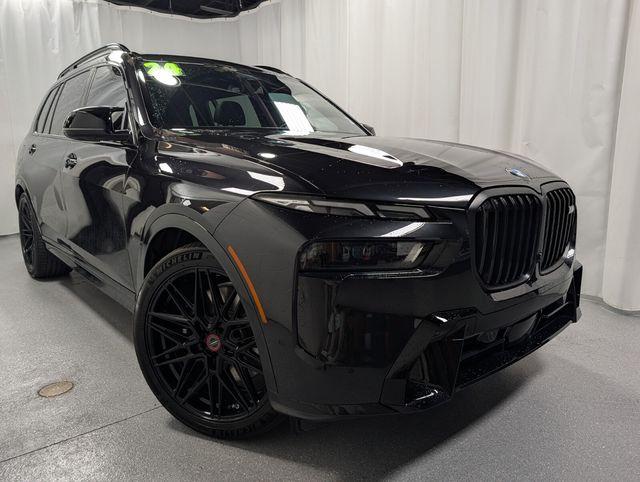 صورة 2 لـ 2024 BMW X7 M60I