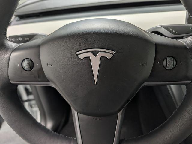 2023 Tesla MODEL Y LONG RANGE — миниатюра 17