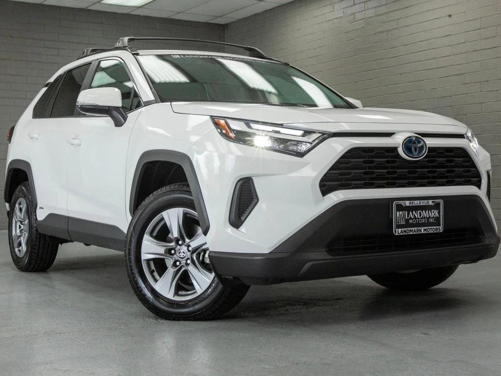 TOYOTA RAV4 - 1
