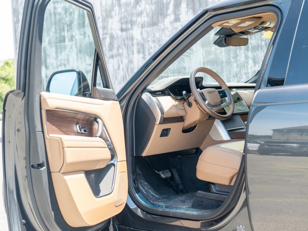 2026 LAND Rover RANGE ROVER P530 SE thumbnail 10