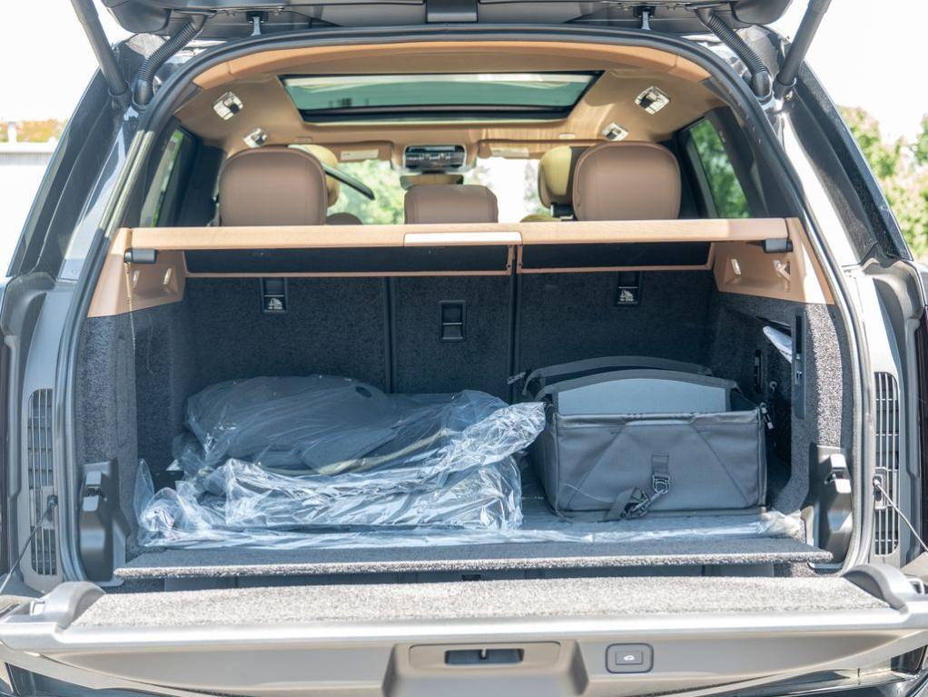 2026 LAND Rover RANGE ROVER P530 SE thumbnail 25