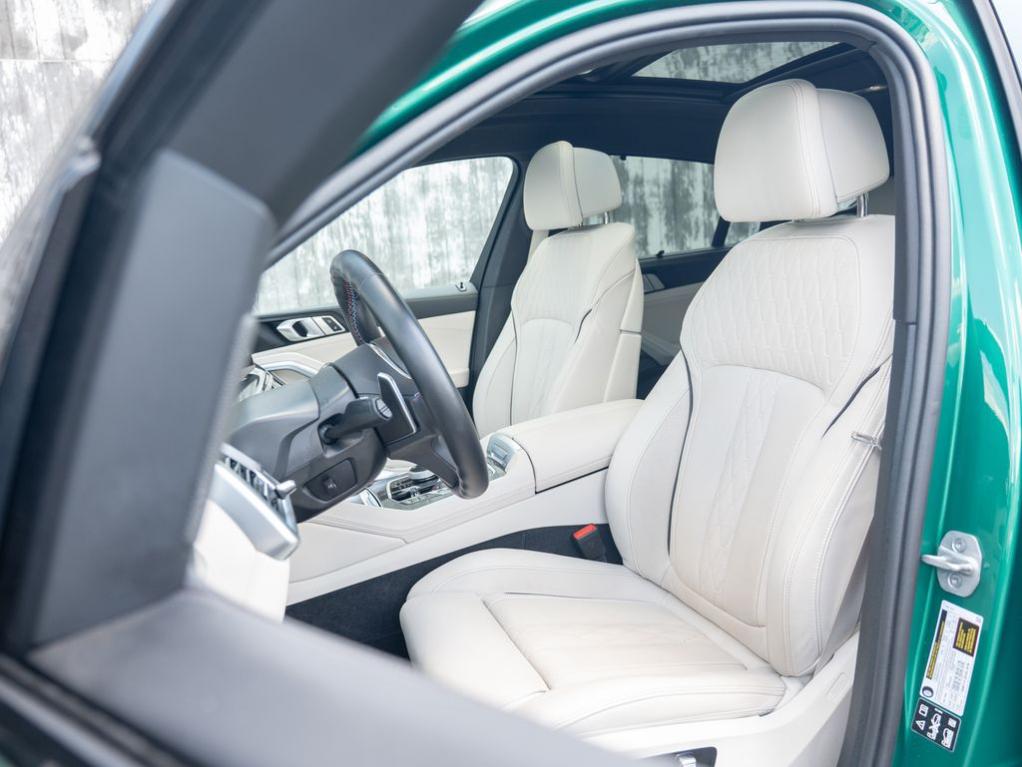 2025 BMW X6 M60I — миниатюра 20