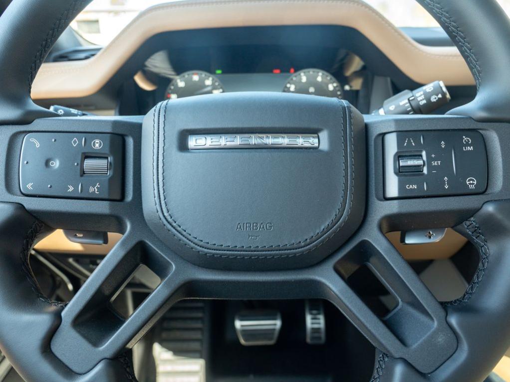 صورة مصغرة 14 لـ 2026 LAND Rover DEFENDER P525 V8