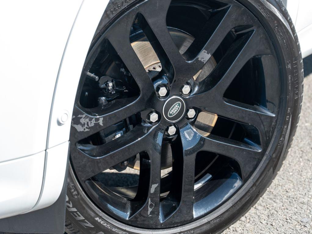2025 LAND Rover DISCOVERY SPORT S photo 9