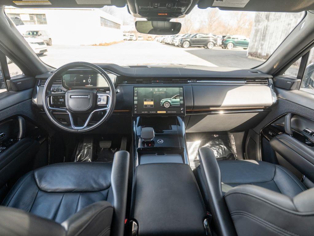 2024 LAND Rover RANGE ROVER SPORT SE — миниатюра 18