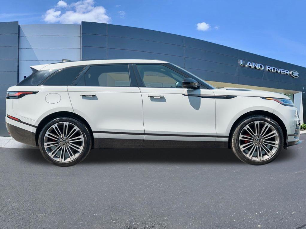 2024 LAND Rover RANGE ROVER VELAR P250 DYNAMIC SE — фото 8