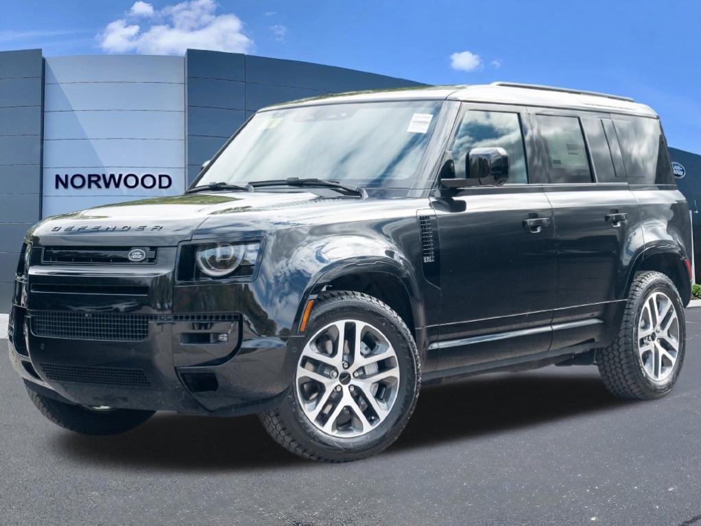 New 2026 Land Rover Defender P400 X-Dynamic SE