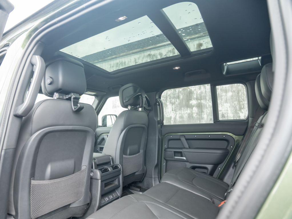2026 LAND Rover DEFENDER P400 X-DYNAMIC SE — миниатюра 22