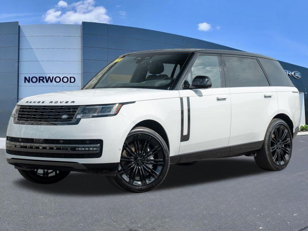 New 2026 Land Rover Range Rover P530 SE 7 Seat