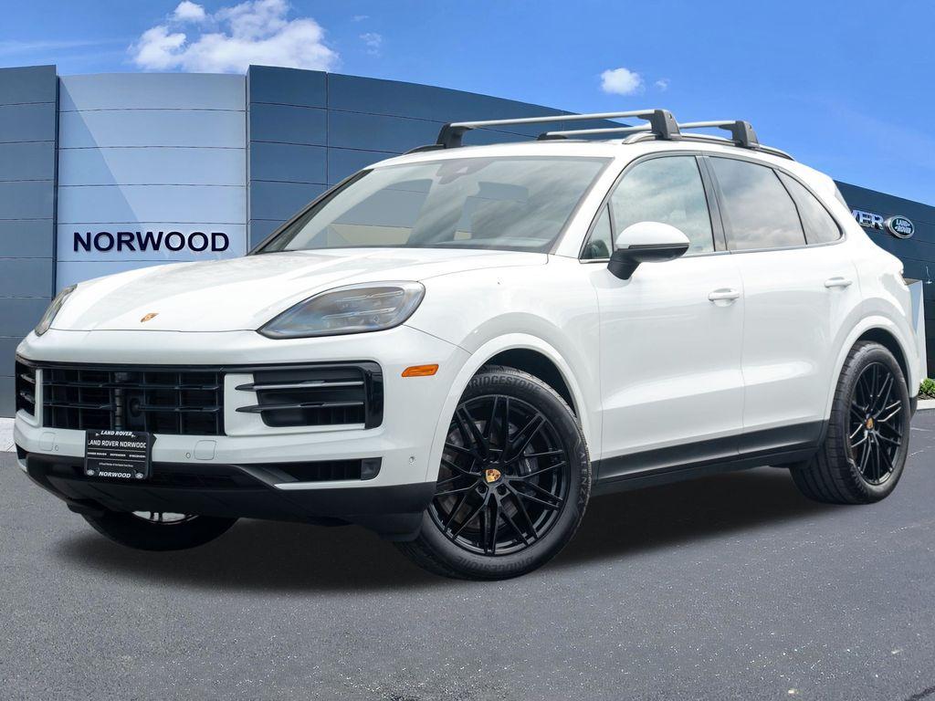 Porsche Cayenne main image