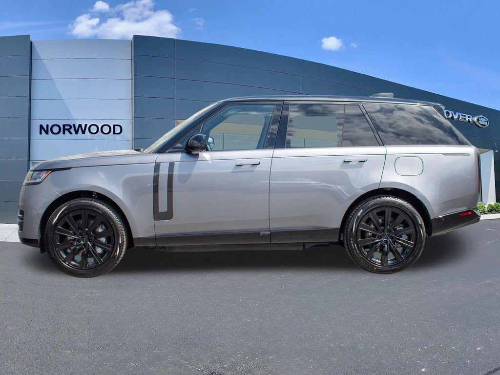 2026 LAND Rover RANGE ROVER P550E SE — фото 7