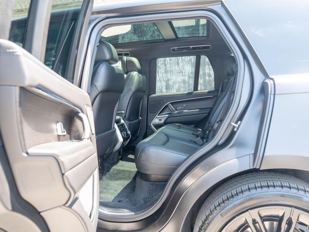 صورة مصغرة 32 لـ 2025 LAND Rover RANGE ROVER P530 SE