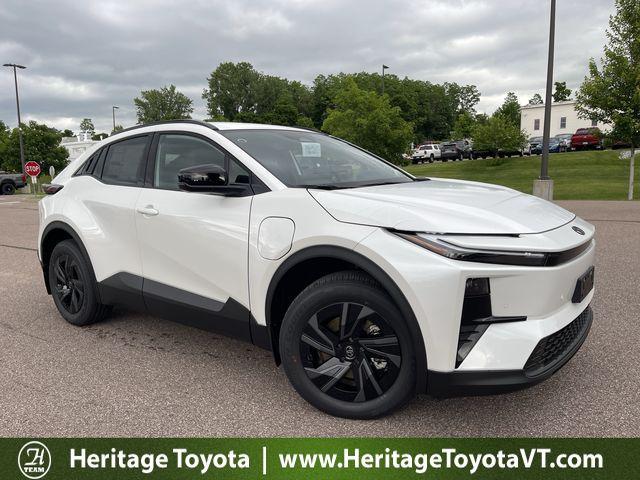 New 2026 Toyota C-HR SE