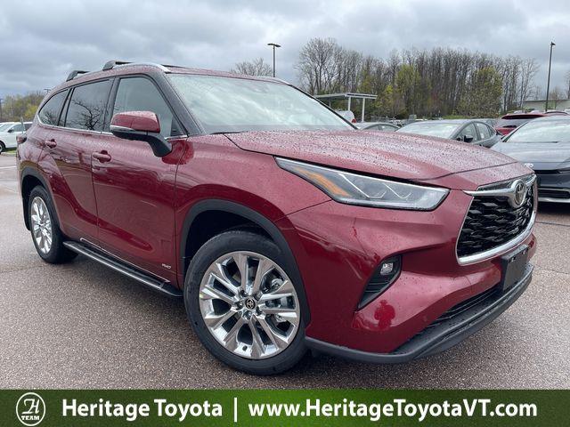 New 2026 Toyota Highlander Hybrid Limited