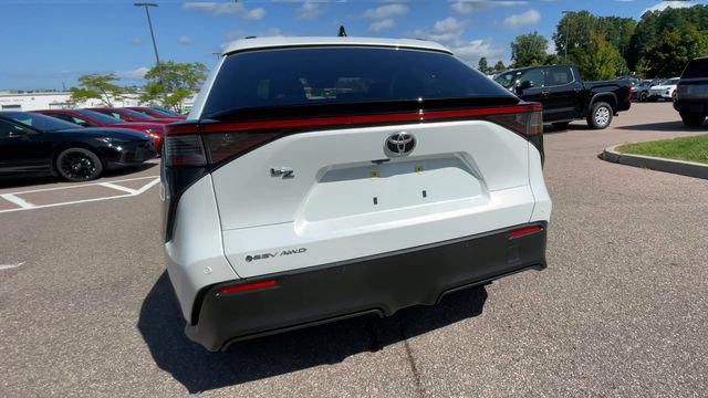 2026 Toyota BZ XLE 缩略图 3