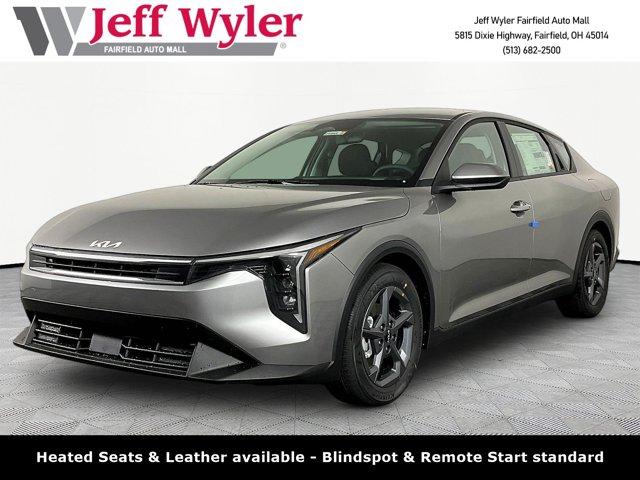 New 2026 Kia K4 LXS