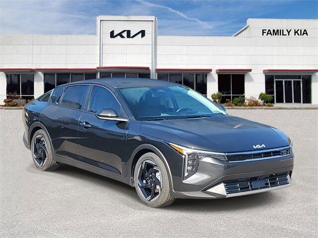 New 2025 Kia K4 EX