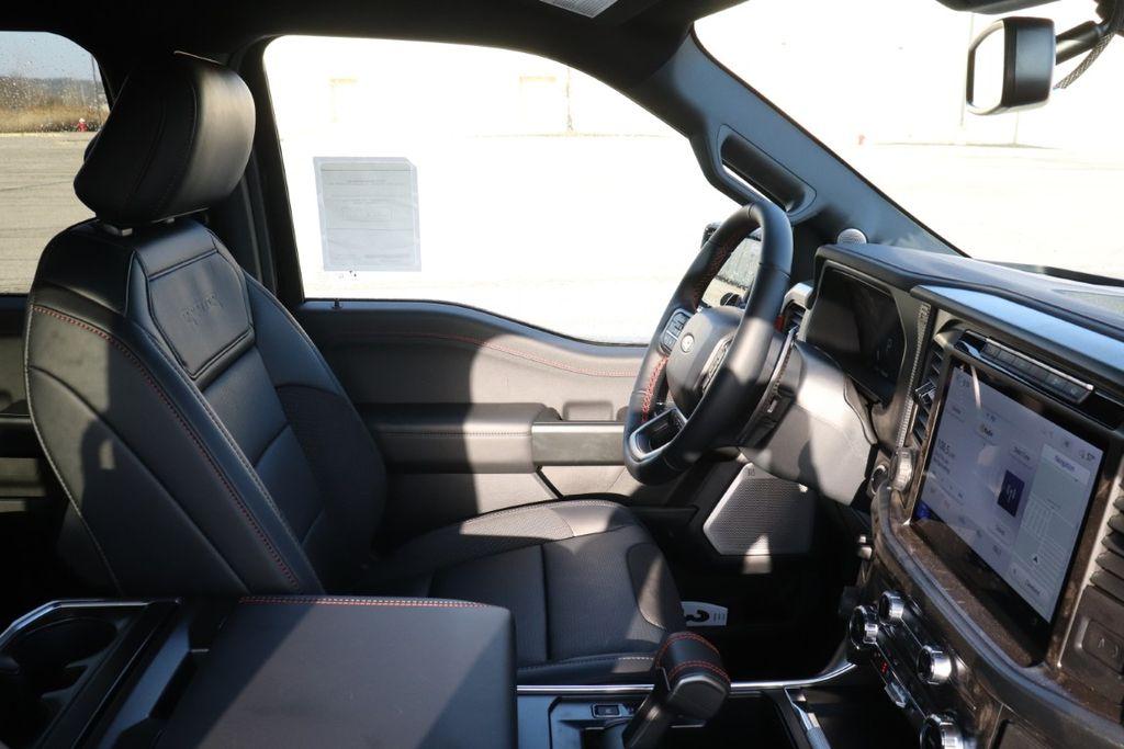 FORD F-150 RAPTOR - 10