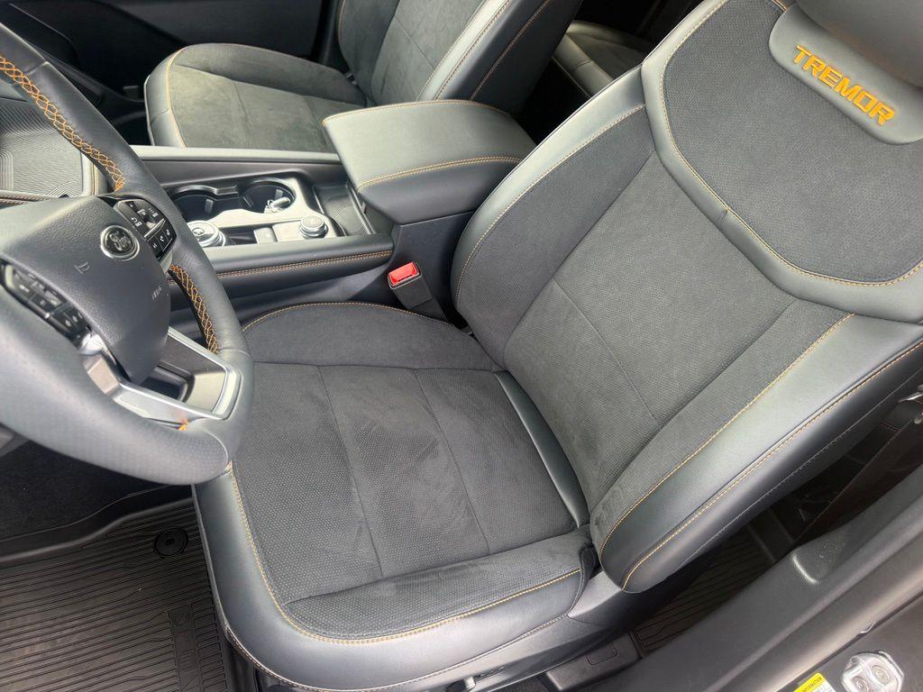 صورة مصغرة 16 لـ 2026 FORD EXPLORER TREMOR