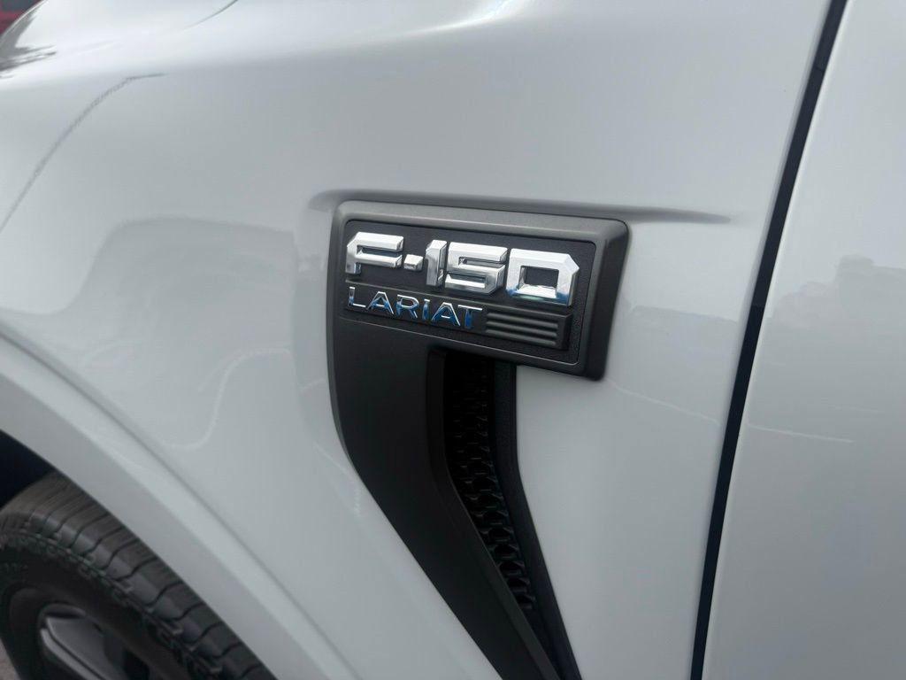 FORD F-150 LARIAT - 10