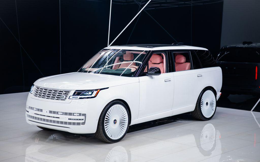 صورة 2 لـ 2026 LAND Rover RANGE ROVER P400 SE 7 SEAT