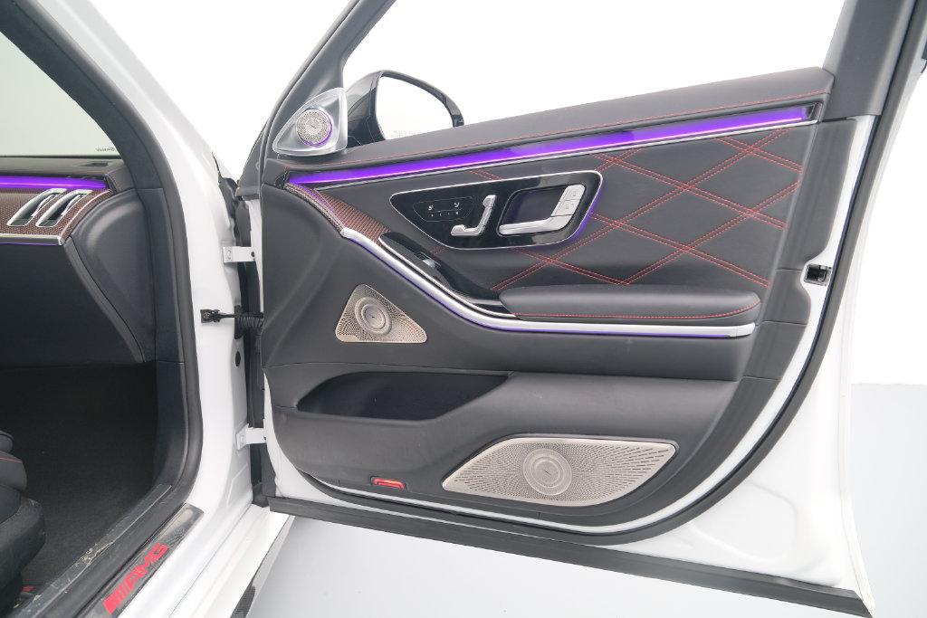 صورة مصغرة 45 لـ 2024 Mercedes-BENZ AMG S 63 E 4MATIC