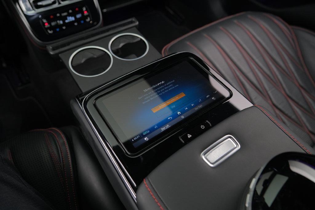 صورة مصغرة 58 لـ 2024 Mercedes-BENZ AMG S 63 E 4MATIC