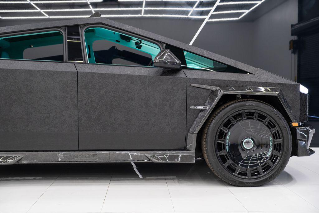 2025 Tesla CYBERTRUCK ALL-WHEEL DRIVE 缩略图 11