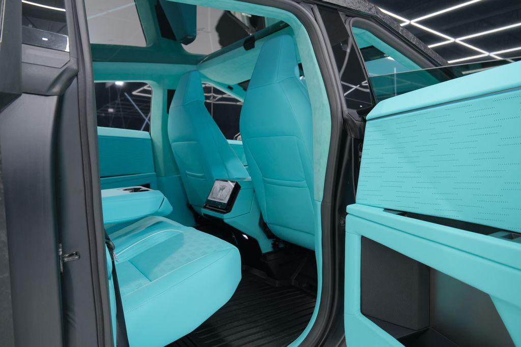 2025 Tesla CYBERTRUCK ALL-WHEEL DRIVE 缩略图 43