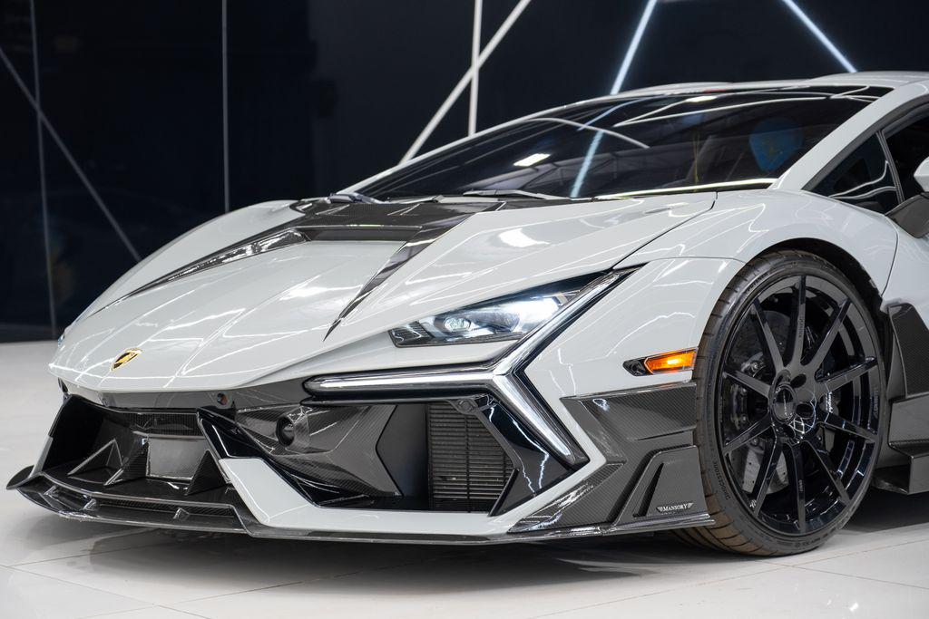 2025 Lamborghini REVUELTO COUPE 2D — фото 4