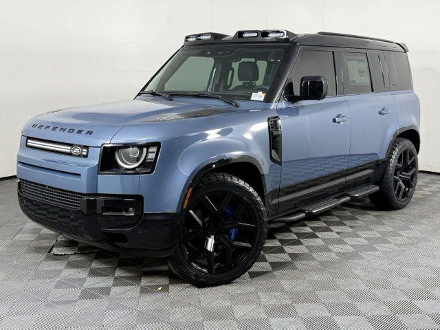 New 2026 Land Rover Defender P400 X-Dynamic SE