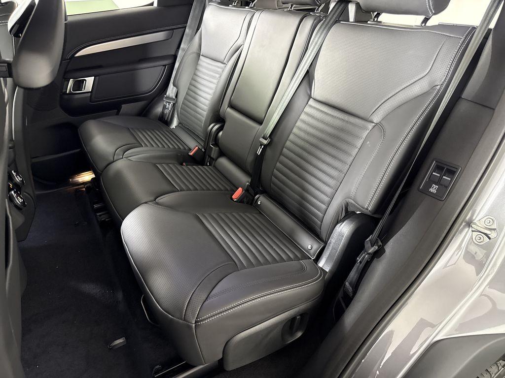 صورة مصغرة 27 لـ 2026 LAND Rover DISCOVERY DYNAMIC SE