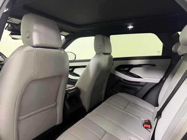 صورة مصغرة 19 لـ 2026 LAND Rover RANGE ROVER EVOQUE CORE S