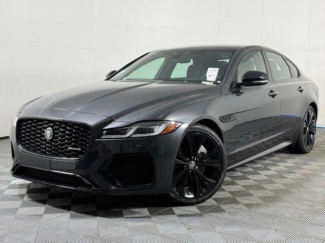2024 Jaguar XF R-DYNAMIC SE — фото 1