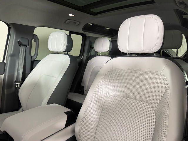 صورة مصغرة 14 لـ 2026 LAND Rover DEFENDER