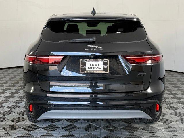 صورة 7 لـ 2026 Jaguar F-PACE P250 R-DYNAMIC S