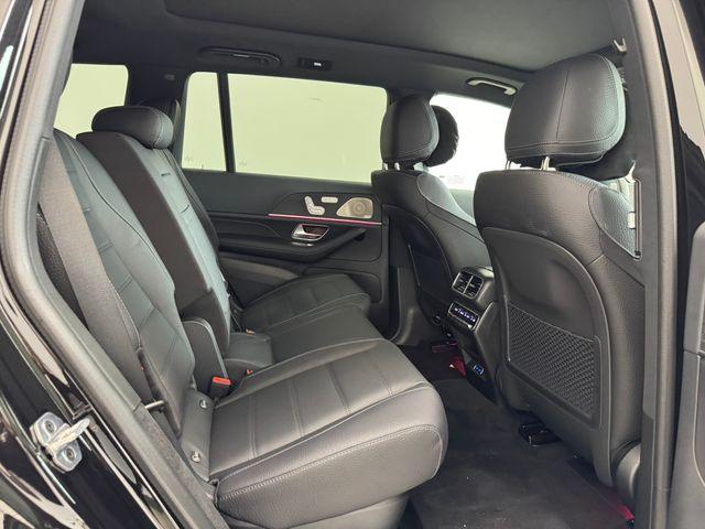 2026 Mercedes-BENZ GLS 缩略图 21