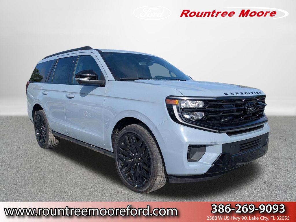 New 2026 Ford Expedition Platinum