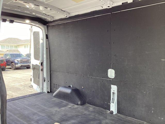 صورة 13 لـ 2024 FORD TRANSIT-250 148 WB MEDIUM ROOF CARGO