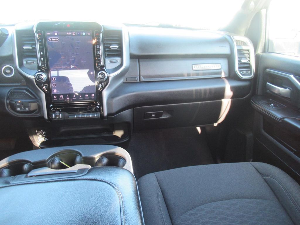 2026 RAM 2500 BIG HORN CREW CAB 4X4 6'4' BOX — фото 16
