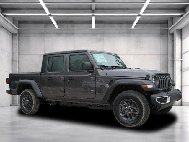 New 2026 Jeep Gladiator Sport