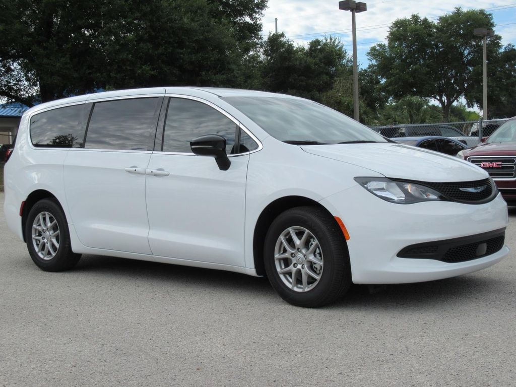 New 2026 Chrysler Voyager LX