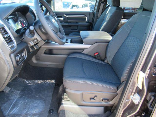 صورة مصغرة 17 لـ 2026 RAM 3500 BIG HORN CREW CAB 4X4 8' BOX
