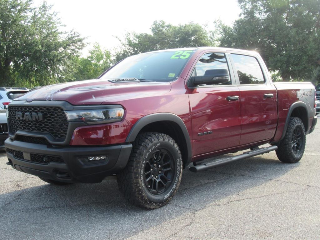 صورة 3 لـ 2025 RAM 1500 REBEL